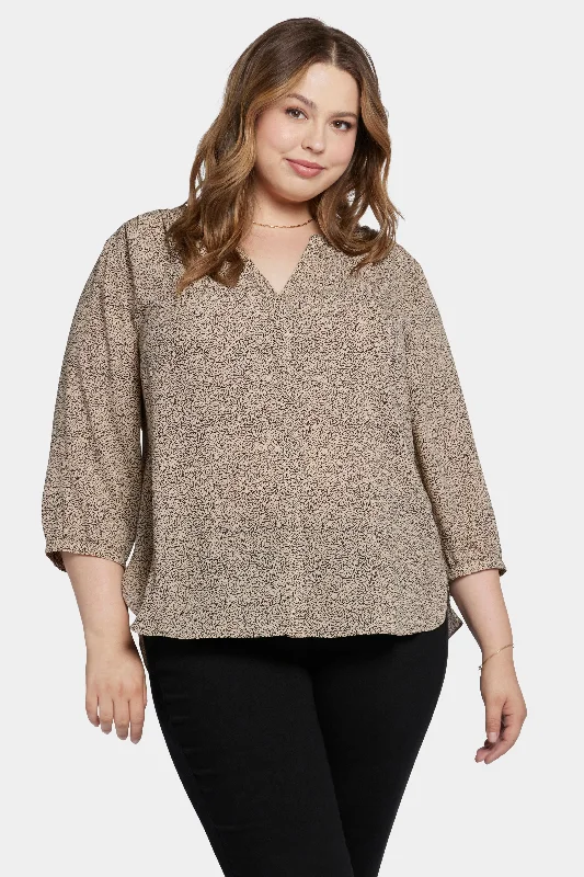 Pintuck Blouse In Plus Size - Willwood