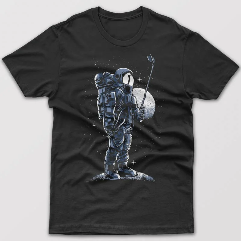 Astronaut Selfie - T-shirt