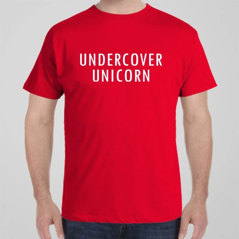 Undercover Unicorn - T-shirt