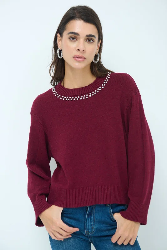 Rhinestone neckline relaxed pullover wholesale