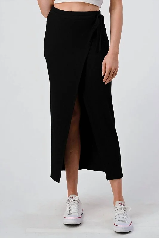 Ruth Skirt In Black