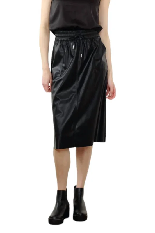 Vegan Leather Skirt In Black